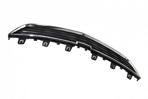 Облицовка радиатора SAT STCV42093D0 CRUZE 12- низ